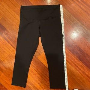 Flawless! Lululemon Wunder Under Crop